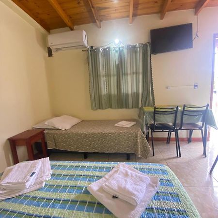Apartamentos Centricos Puerto Iguazú Esterno foto