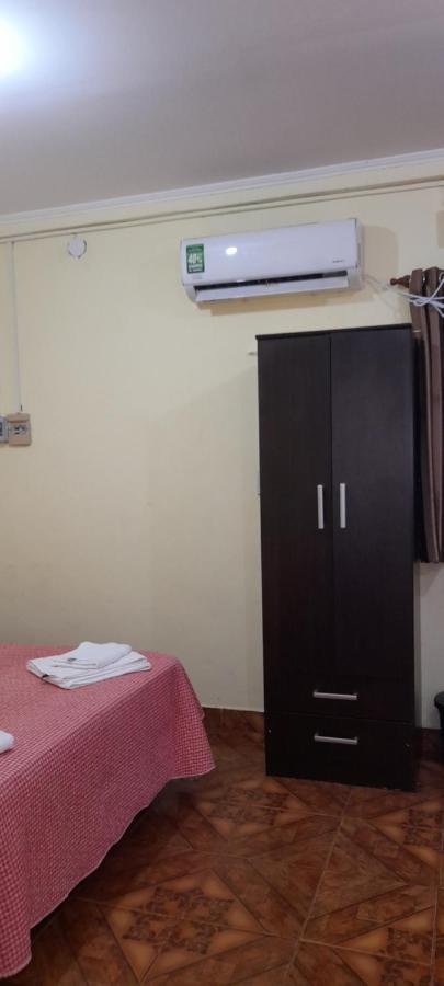 Apartamentos Centricos Puerto Iguazú Esterno foto
