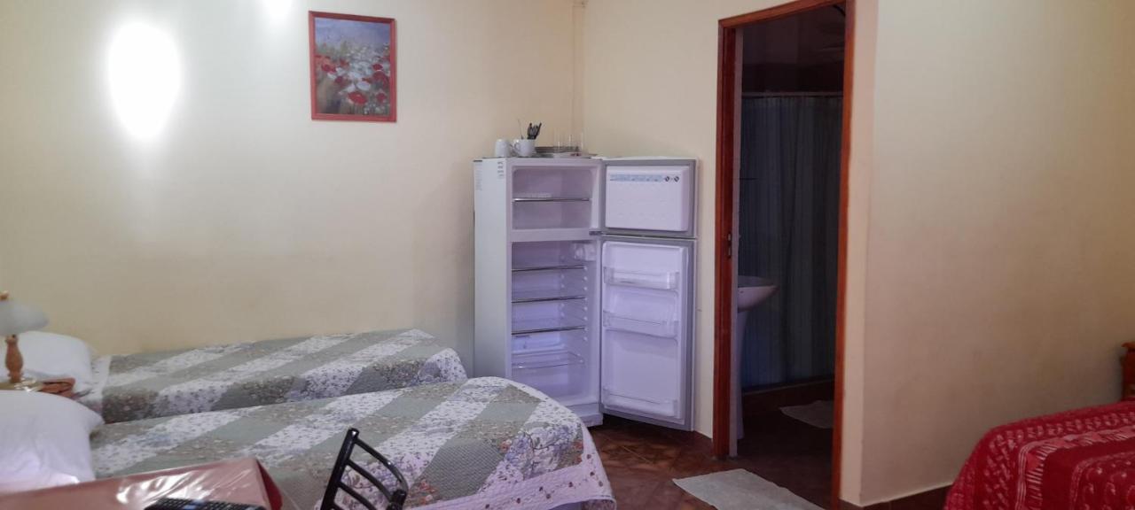 Apartamentos Centricos Puerto Iguazú Esterno foto
