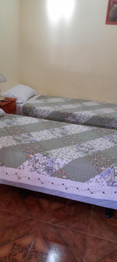 Apartamentos Centricos Puerto Iguazú Esterno foto