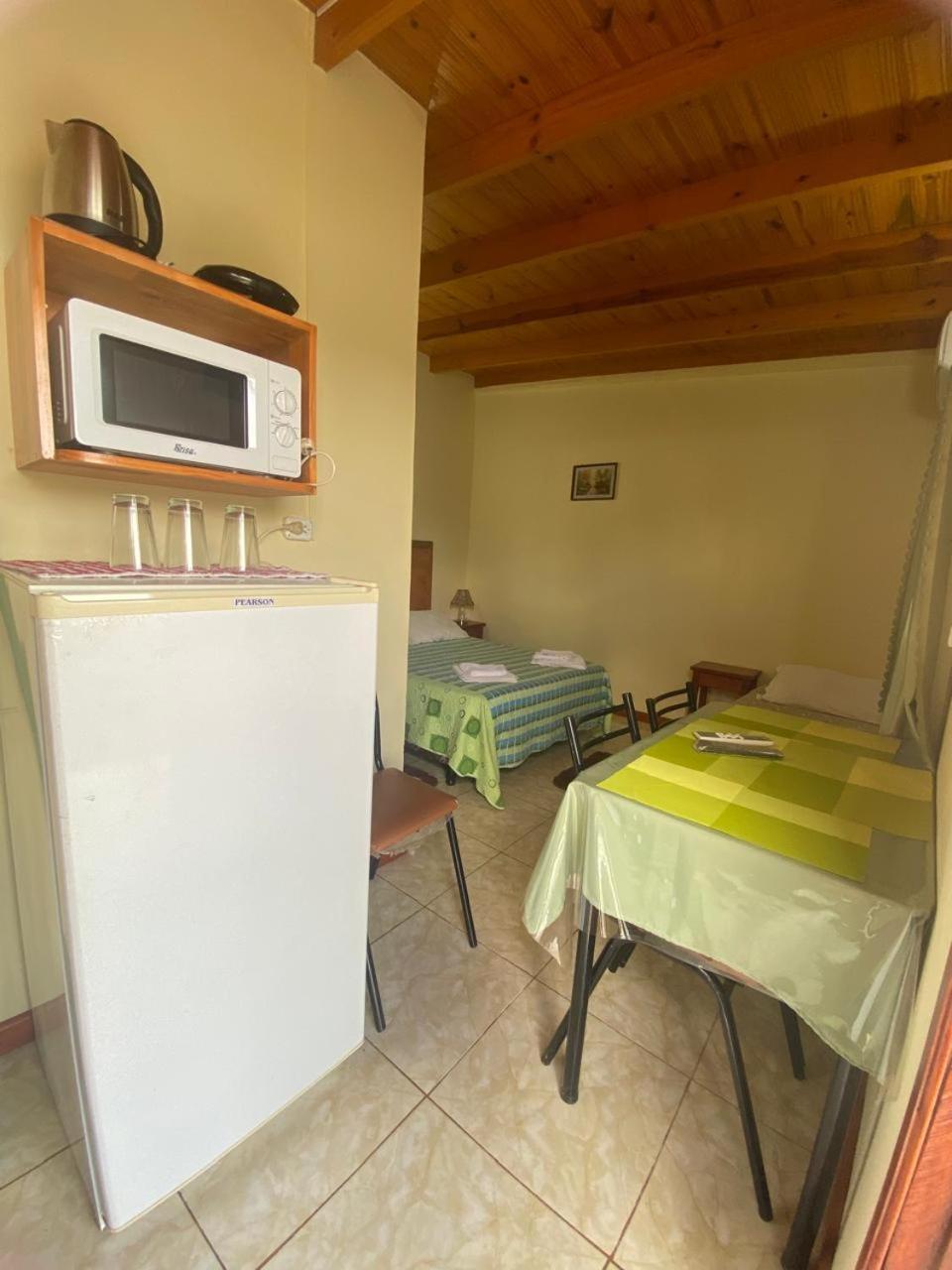 Apartamentos Centricos Puerto Iguazú Esterno foto